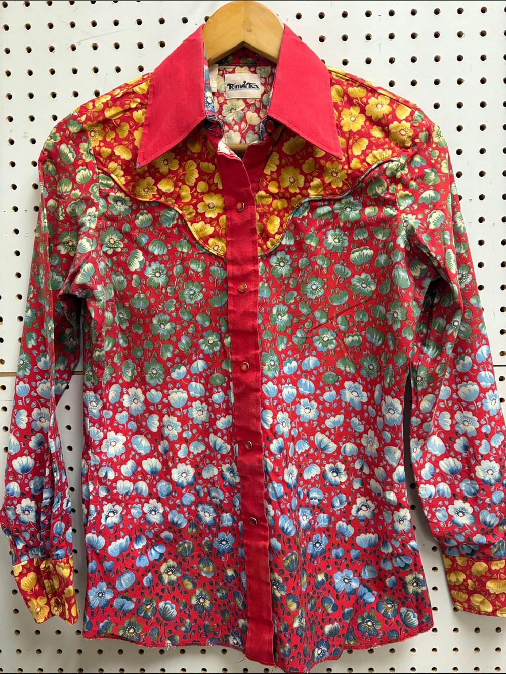 Vintage Red Floral Western Shirt with Yellow Accents